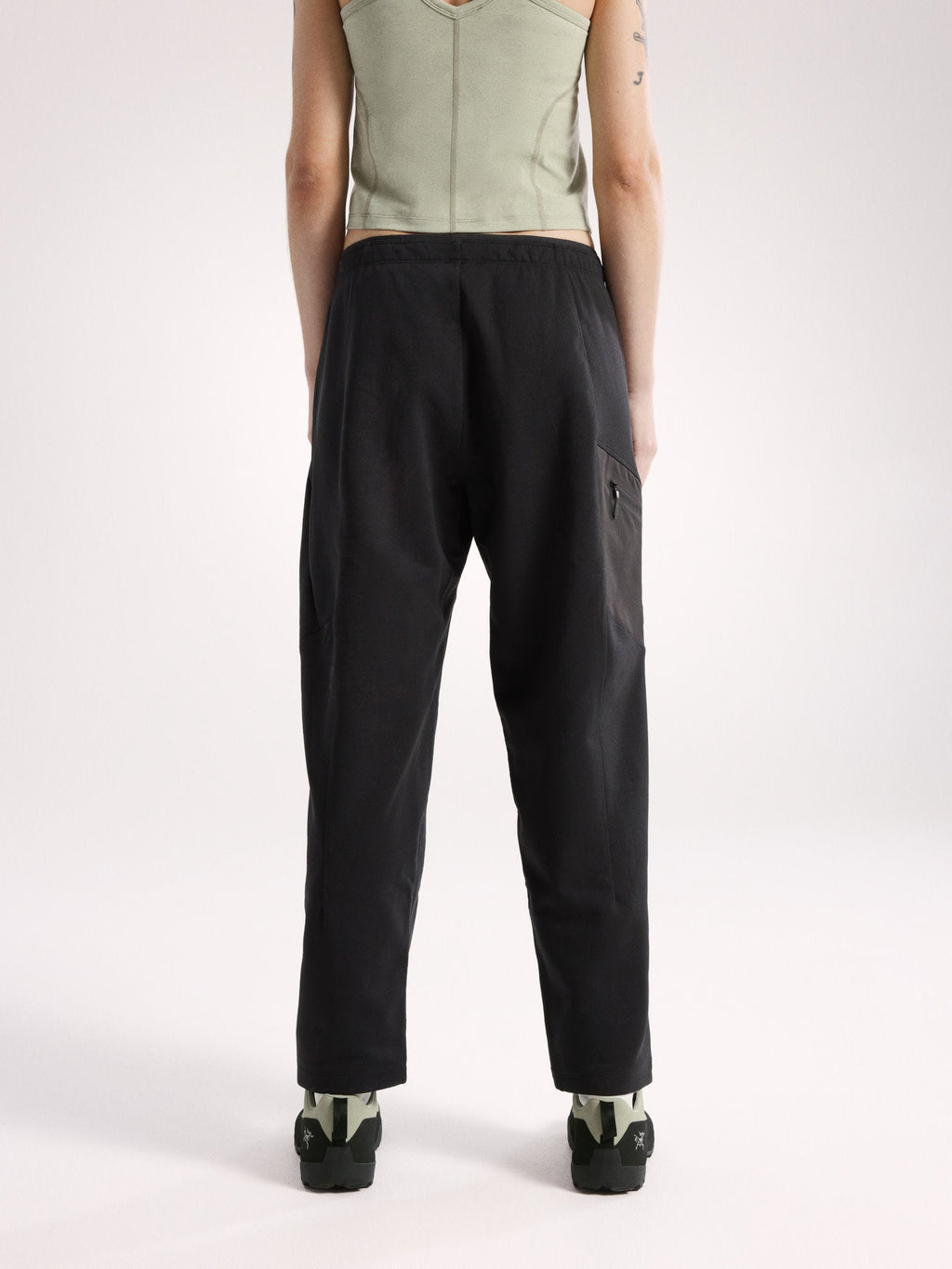 Aestas Jogger Women's