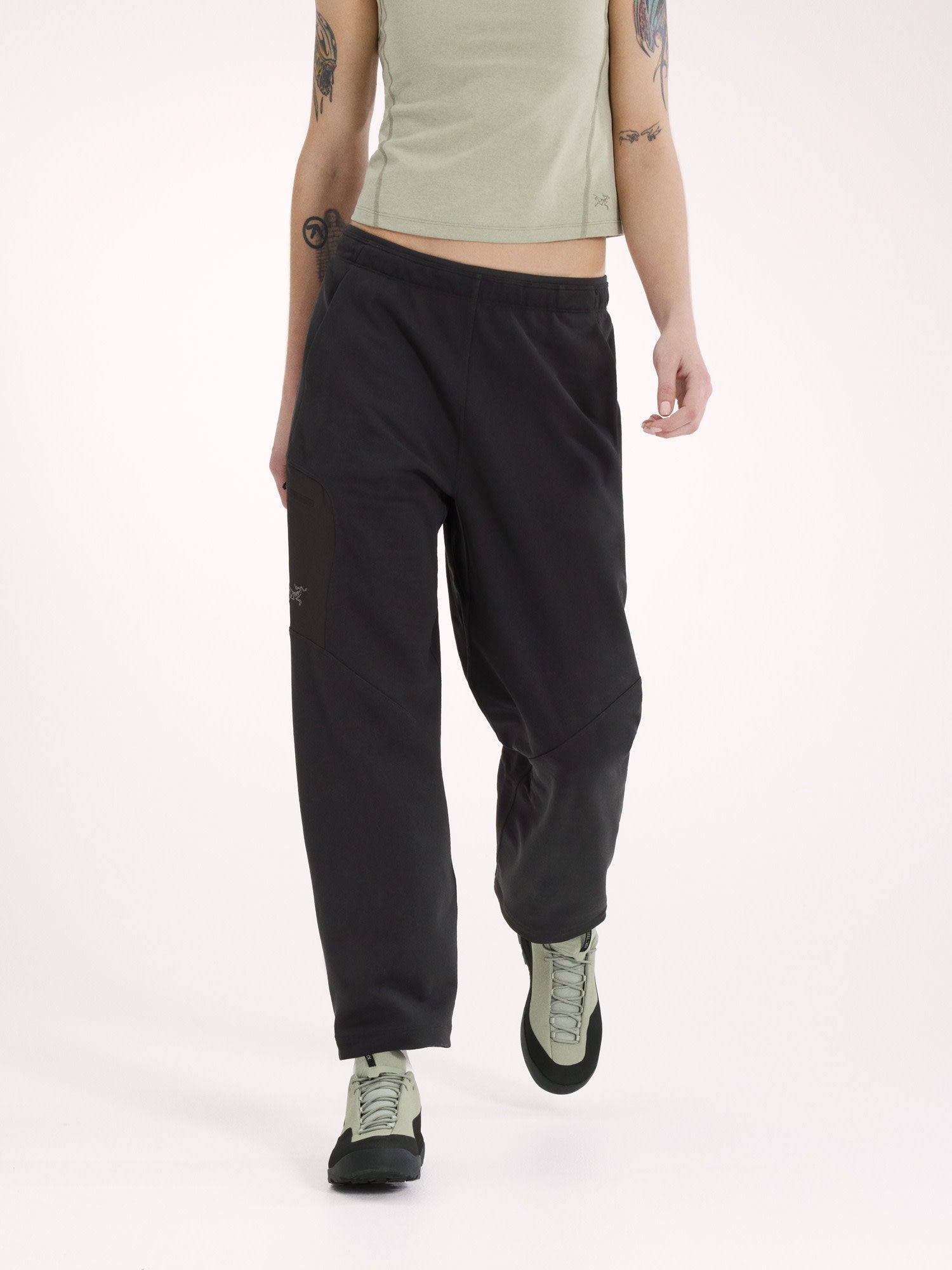 Aestas Jogger Women's